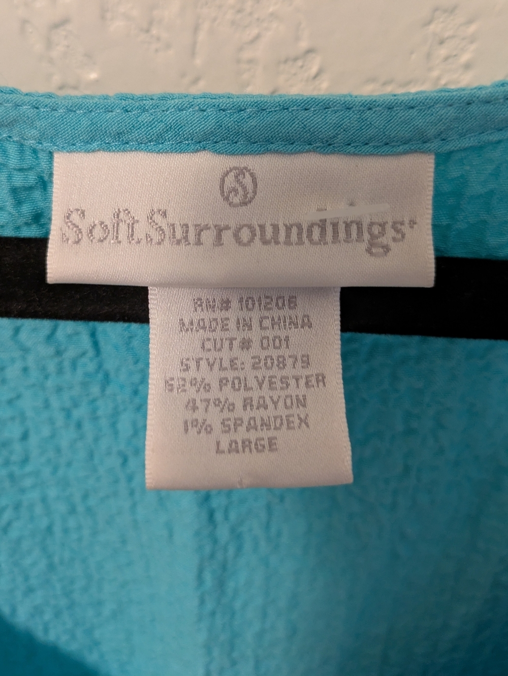 Soft Surroundings Aqua Blue V-Neck Textured Tank Top - Picture 3 of 5